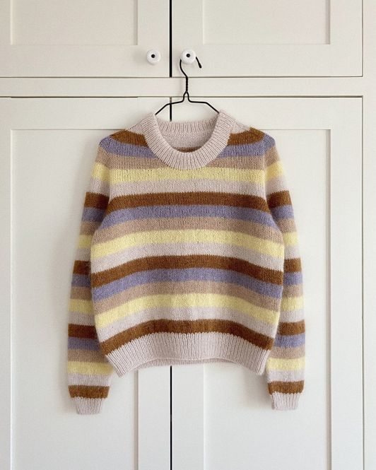 Hovedbilde Aros sweater oppskrift