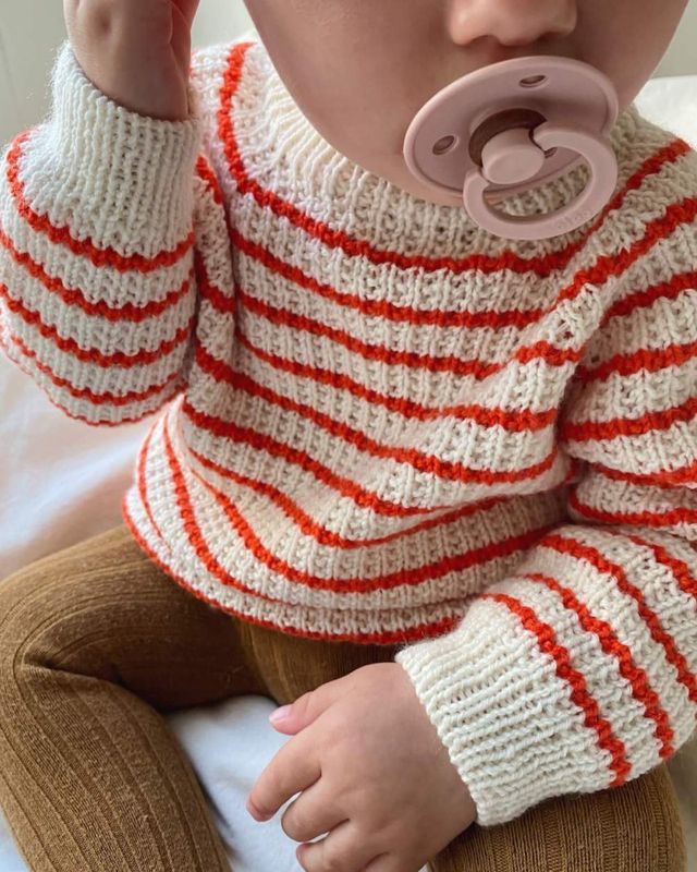 Friday sweater baby oppskrift